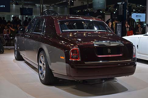 Rolls-Royce Phantom Pinnacle Travel