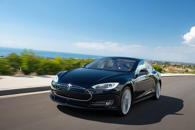 Tesla Model S Dual