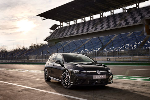 Volkswagen Golf R 2024