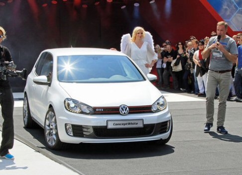 Volkswagen Golf GTI Concept White