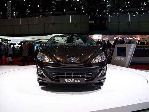 Salone di Ginevra Peugeot