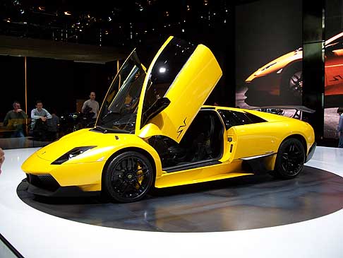 Salone di Ginevra Lamborghini