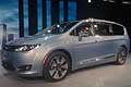 Chrysler Pacifica per il mercato USA al Naias 2016 di Detroit