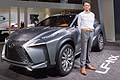 Lexus LF-NX Concept con Takeshi Tanabe General Project Manager of LF-NX