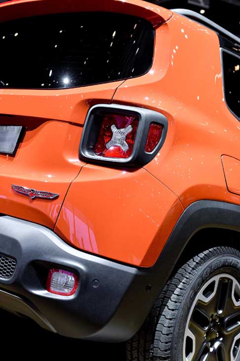 Jeep - Degna rivale della prossima Fiat 500X, la Sport Utility Jeep Renegade debutta in anteprima mondiale a Ginevra 2014