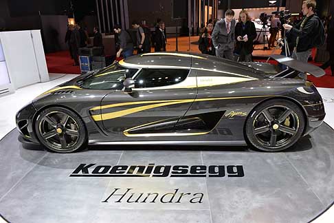 Koenigsegg - Koenigsegg Agera S Hundra motore V8 biturbo 5 litri capace di sviluppare una potenza superiore ai 1000 CV