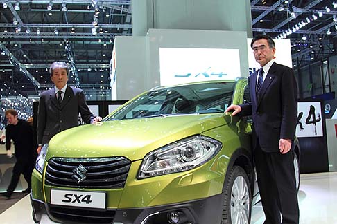 Suzuki - La 83esima edizione del Salone Internazionale di Ginevra ospita il debutto del nuovo Crossover S-CROSS-4, sviluppato sulla base dellomonimo concept presentato dal brand durante la vetrina di Parigi del 2012.