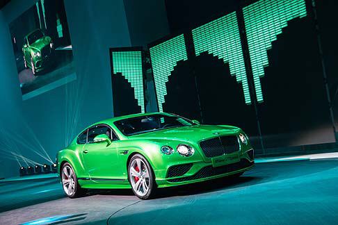 Bentley - Bentley introduce interessanti novit per la serie Continental GT e le presneta al Salone di Ginevra. 