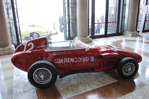 Gran Premio di Bari 2013 - Stanguellini che gareggera alla Rievocazione del GP di Bari 2013 sul lungomare