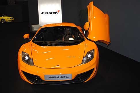 McLaren - Dalla Formula 1 alla strada McLaren MP4 12C 