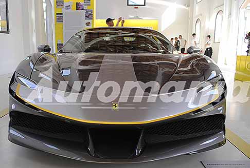 Museo Enzo Ferrari - 6^ Puntata Gioved 22/08/2024 ore 18:00 - Officina Alfredo Ferrari con la Ferrari SF 90 Stradale con 780 CV del 2019 al Museo Enzo Ferrari 2024