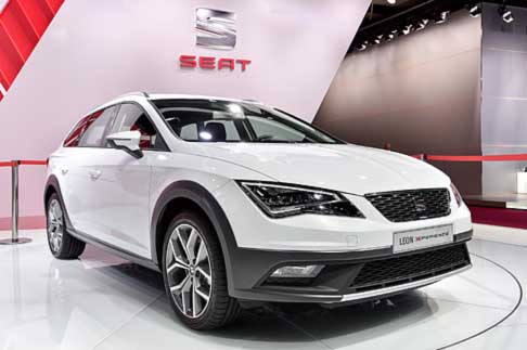 Seat - Con la Seat Leon X-Perience una Station Wagon a tutti gli effetti adatta sia per viaggi lunghi sia per avventurarsi in ambienti off-road