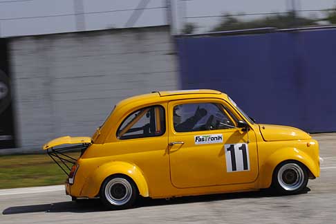 Trofeo Autodromo del Levante 2015 - Marcello Licciulli su Fiat 500 race che si aggiudica la vittoria della prima prova in Gara 1 al Trofeo Autodromo del Levante 2015