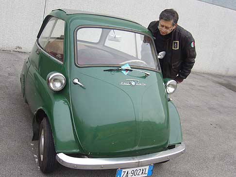 Fiera Padova Auto storiche esposizione esterna