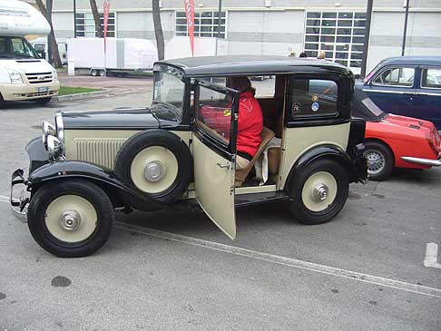 Fiera Padova Auto storiche esposizione esterna