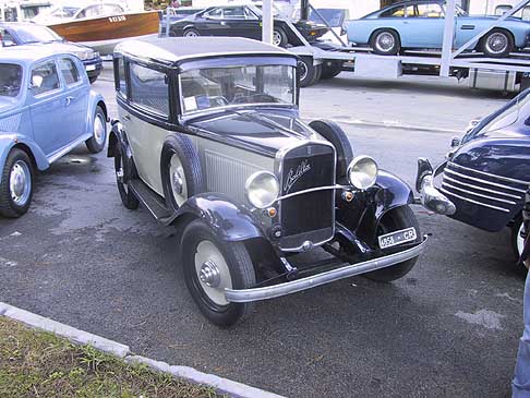 Fiera Padova Auto storiche esposizione esterna