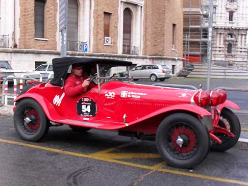 ALFA ROMEO 6C 1750 Gran Sport (1930) del Museo Alfa Romeo con marchio del centenario