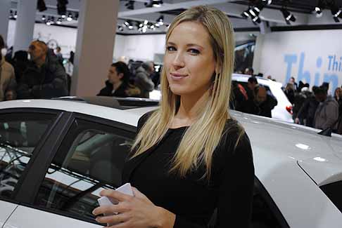 Bologna Motor Show ragazze