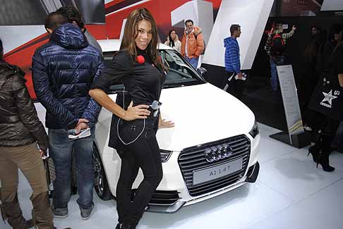 Bologna Motor Show ragazze