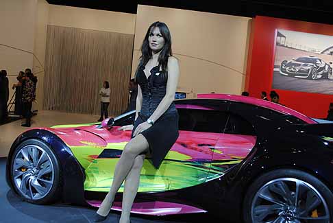 Bologna Motor Show Girls