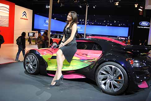 Bologna Motor Show Girls